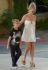 Britney-Shopping_Oct122015_(39).JPG