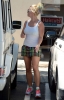 Britney-Spears-in-Shorts--13.jpg