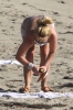 BritneyPhotos_org_BeachOct152020_31.jpg