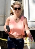 Britney_Spears_-_Leaving_an_office_building_in_Thousand_Oaks.jpg