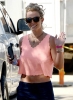 Britney_Spears_-_Leaving_an_office_building_in_Thousand_Oaks_(25).jpg