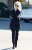 britney-spears-out-shopping-in-calabasas-12-17-2015_11.jpg
