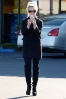 britney-spears-out-shopping-in-calabasas-12-17-2015_7.jpg