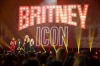 April_29_-_Britney_At_The_2017_Radio_Disney_Music_Awards_-_On_Stage-17.jpg