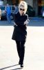 britney-spears-out-shopping-in-calabasas-12-17-2015_17.jpg