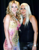Bestandsnaam : Britney_VersaceDress_Oct12002_001.jpg
Bestandsgrootte : 24KB
Afmetingen : 315x395
Datum toegevoegd : 07 aug 2024 Britney_VersaceDress_Oct12002_001.jpg